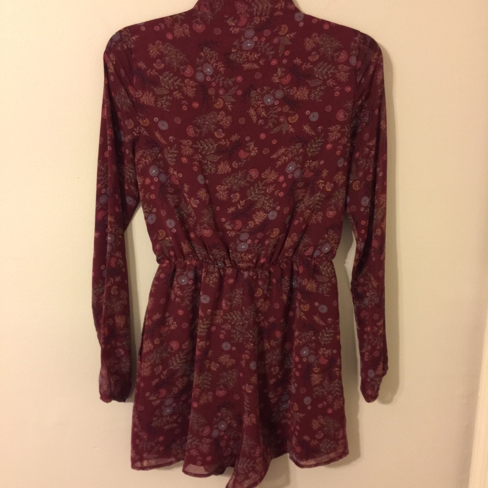 BCBGeneration Romper - Picture 6 of 6